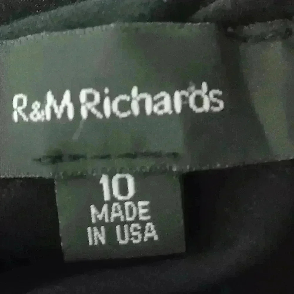 R&M Richards. Wide leg pantsuit.  Ladies size 10 - Picture 10 of 10
